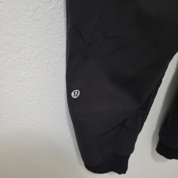 LULULEMON Mid Rise Black Dance Joggers - Picture 10 of 11